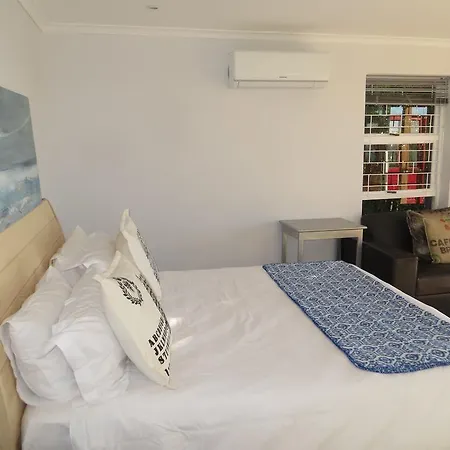 Camps Bay Studio Guesthouse - Studio Cape Town Room photo