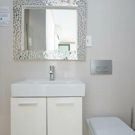 Camps Bay Studio Guesthouse - Studio Cape Town Exterior photo