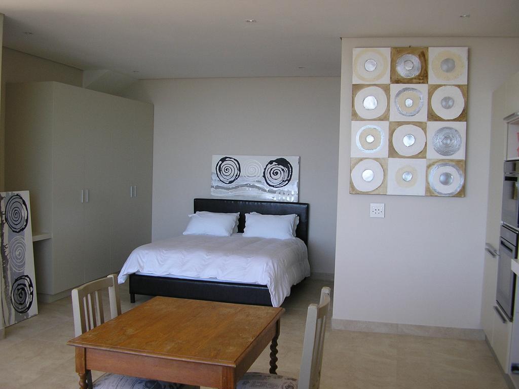 Camps Bay Studio - Studio *