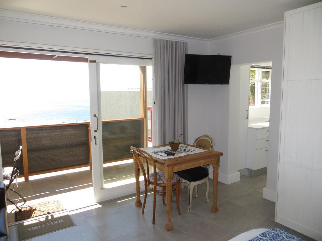 Camps Bay Studio - Studio